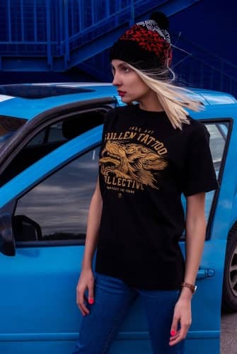 change clothes - girl in front of the car before