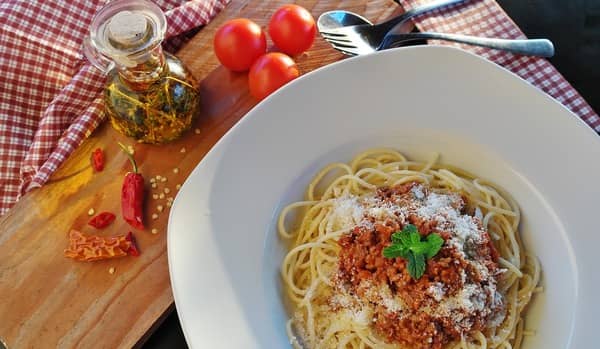 spaghetti with meat sauce