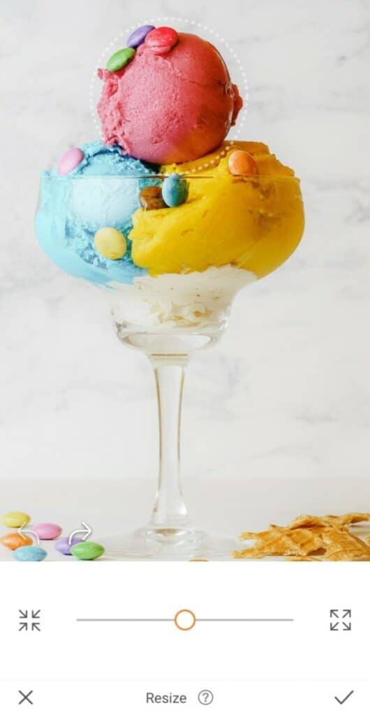 ice cream scoops in a tall glass